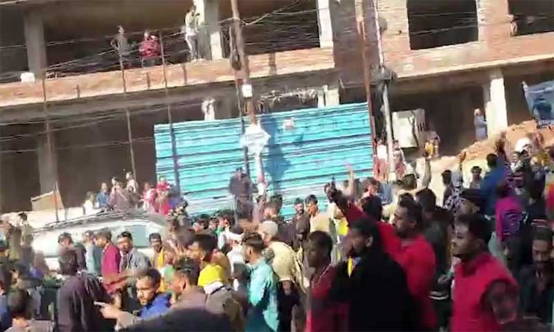 माता वैष्णो देवी रोपवे प्रोजेक्ट के खिलाफ दुकानदारों और खच्चर मालिकों का उग्र प्रदर्शन
