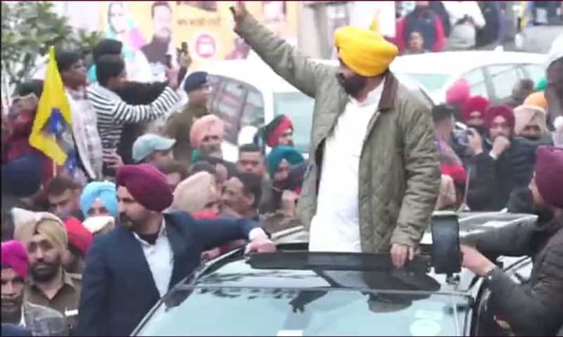 नगर निगम चुनाव को लेकर CM भगवंत मान ने किया जालंधर में रोड शो
