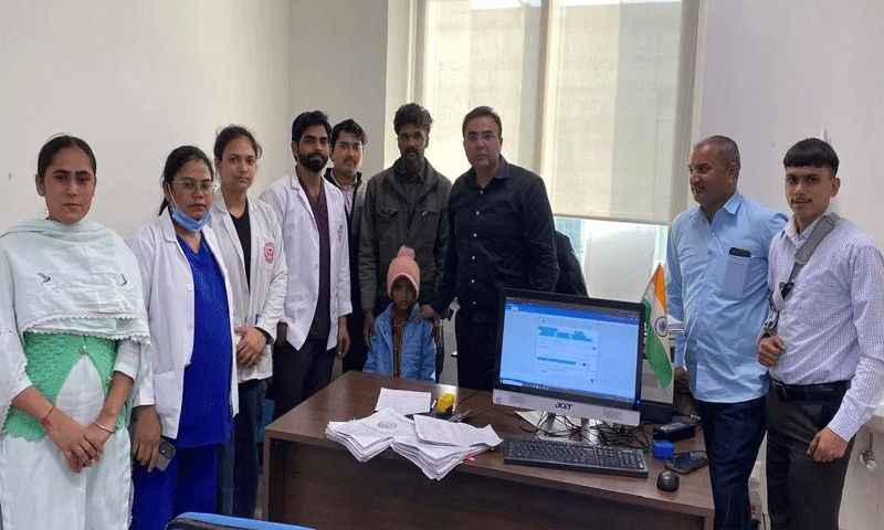 बच्ची को थी 6 महीने से थी पेट दर्द की शिकायत , पेट से निकला 60 ग्राम बालों का गुच्छा