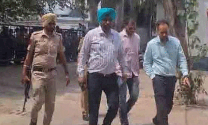 BIG NEWS : जालंधर समेत कई जिलों में आरटीए दफ्तरों पर विजिलेंस की दबिश