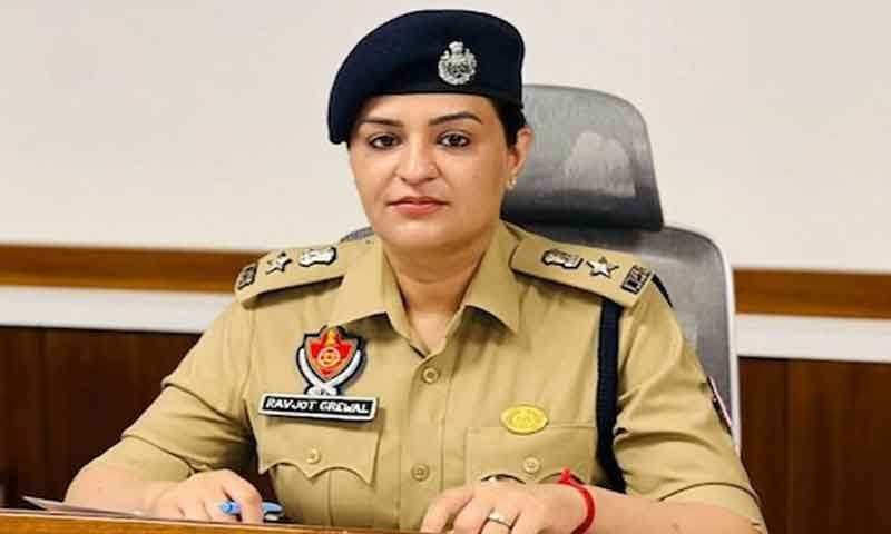 तरनतारन की एसएसपी डॉ. रवजोत कौर सस्पेंड, अमृतसर पुलिस आयुक्त को मिला चार्ज