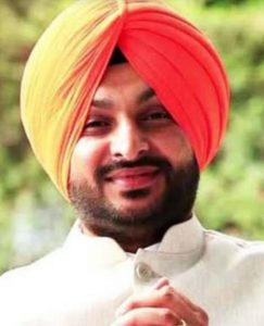 Farmers protested against Congress MP Ravneet Bittu on Singhu Border, Northern turban in shock