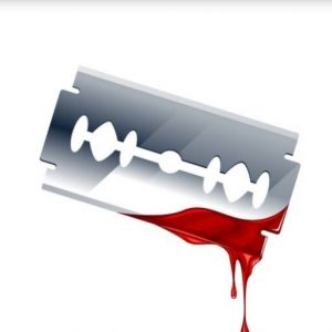 Read more about the article वैलेंटाइन डे पर युवती ने उठाया खौफनाक कदम, प्रेमी के घर के सामने कर दिया ये काम