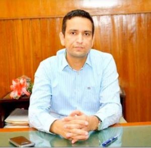 Read more about the article अब सुबह 9 बजे से शाम 4 बजे तक खुल सकेंगे सेवा केंद्र, पी.ओ.एस. मशीनों से होगी फीस की अदायगी – DC घनश्याम थोरी