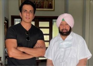 Read more about the article सोनू सूद करेंगे लोगों को कोविड टीकाकरण के लिए प्रेरित, पंजाब के CM कैप्टन अमरिंदर सिंह ने बनाया ब्रांड एंबेस्डर