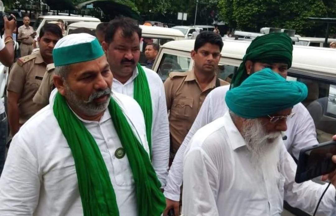 You are currently viewing Karnal Mahapanchayat : प्रशासन के साथ किसानों की वार्ता हुई विफल,  महापंचायत से होगा अब रणनीति का एलान