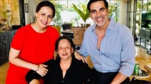 Read more about the article अक्षय कुमार की मां अरुणा भाटिया का हुआ निधन , एक्टर ने ट्वीट कर दी जानकारी