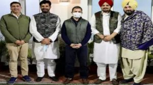 Read more about the article मशहूर पंजाबी सिंगर सिद्दू मूसेवाला कांग्रेस में हुए शामिल,  राहुल गांधी से की मुलाकात