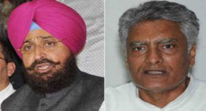 Read more about the article कांग्रेस हाईकमान ने पंजाब विधानसभा चुनाव को लेकर सुनील जाखड़ और प्रताप सिंह बाजवा को दी बड़ी जिम्मेदारी