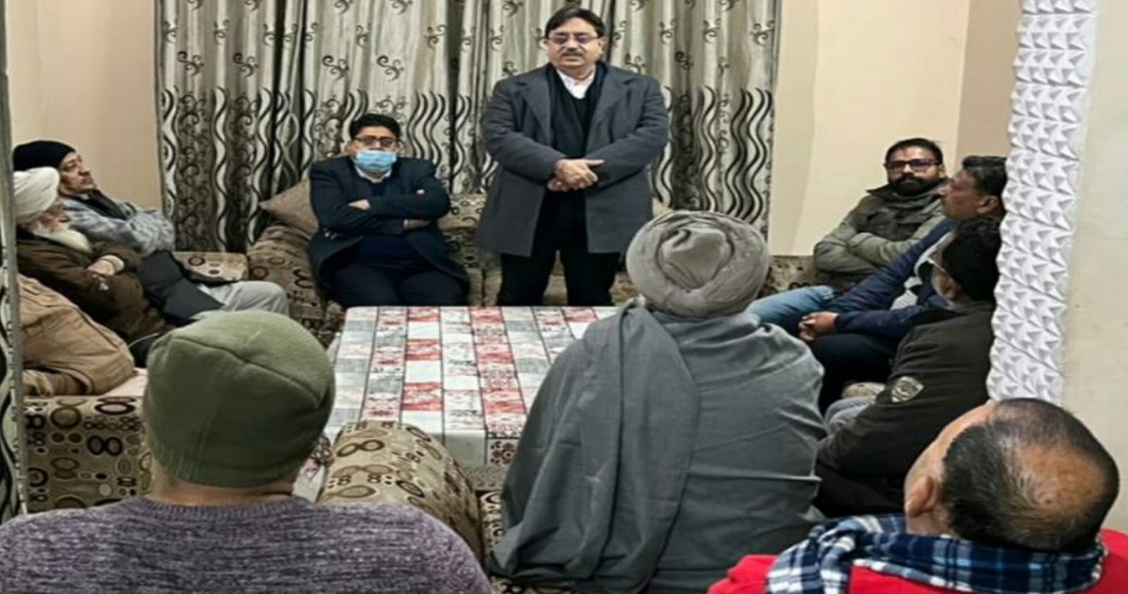 You are currently viewing प्रदेश में भाजपा की सरकार बनाकर ही पंजाब को तेजी से विकास की राह पर ले जाया जा सकता है:राकेश राठौर