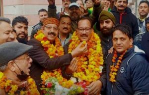 Read more about the article आप पार्टी के पूर्व कार्यकर्त्ता डा. माली ने जालंधर वेस्ट से भाजपा प्रत्यशी मोहिंदर भगत को दिया समर्थन