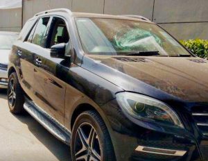 Read more about the article बड़ी खबर : अमृतसर में पंजाब इंडस्ट्री बोर्ड के वाइस चेयरमैन और उनके बेटे को पड़ोसियों ने गोली मारकर किया जख्मी