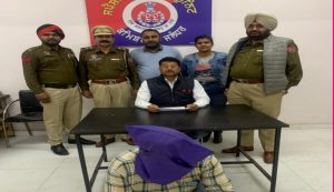 Read more about the article आर्थिक तंगी के चलते एसी मैकेनिक बना नशा तस्कर, पुलिस ने किया गिरफ्तार