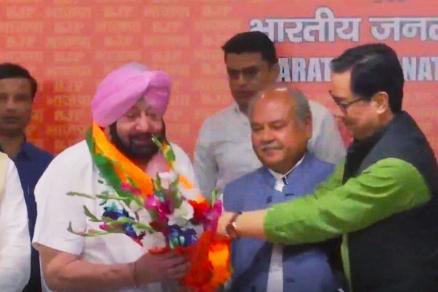 Read more about the article Breaking News : कैप्टन अमरिंदर सिंह हुए BJP में शामिल , PLC पार्टी का भी किया BJP में विलय