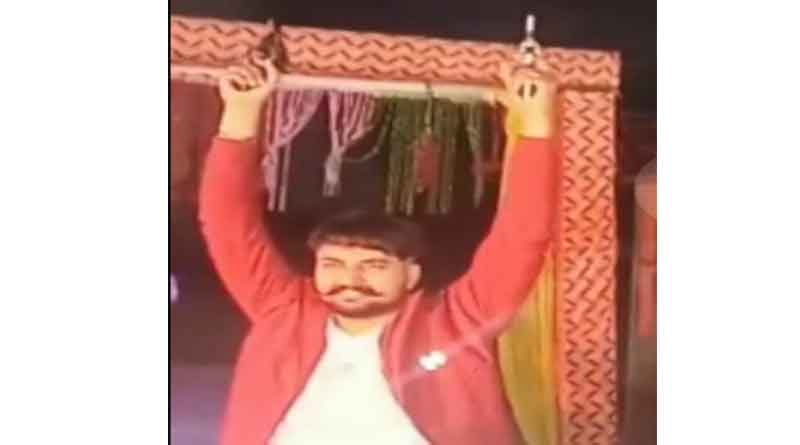 You are currently viewing पंजाब पुलिस के कांस्टेबल को अपनी शादी में हत्थयार लहराना पड़ा महंगा , पुलिस ने की FIR दर्ज़