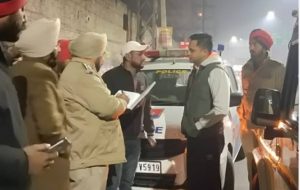 Read more about the article लुधियाना में सड़क किनारे खड़ी कार से 68 लाख रुपए चोरी