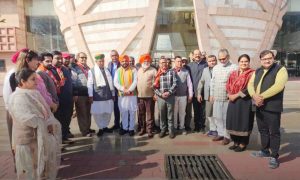 Read more about the article केंद्रीय मंत्री अर्जुन राम मेघवाल जालंधर लोकसभा प्रवास के दौरान अलग अलग कार्यक्रमों में हुए शामिल