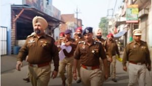 Read more about the article पुलिस कमिशनर कुलदीप चाहल ने काजी मंडी में नशे के खिलाफ किया बड़ा सर्च ऑपरेशन