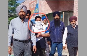 Read more about the article 24,000 रुपए की रिश्वत लेने के दोष अधीन विजीलैंस द्वारा पटवारी काबू