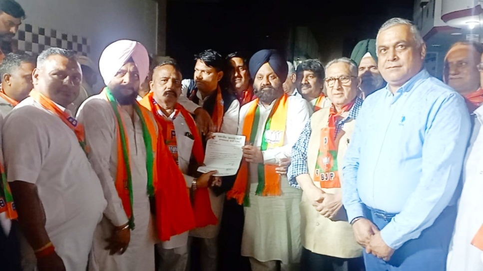 You are currently viewing ਸਮਾਰਟ ਸਿਟੀ ਘੁਟਾਲੇ ਦੇ ਦੋਸ਼ੀਆਂ ਦਾ ਪਰਦਾਫਾਸ਼ ਕਰਦੇ ਰਹਾਂਗੇ: ਇੰਦਰ ਇਕਬਾਲ ਸਿੰਘ ਅਟਵਾਲ