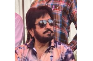 Read more about the article मशहूर गायक सुरिंदर शिंदा की तबीयत बिगड़ने की खबर के बीच FB पर Live होकर बेटे ने कही ये बात