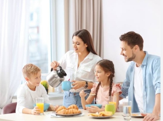 You are currently viewing खाना खाने के बाद इन चीजों को न करें , वरना सेहत को हो सकता है नुकसान