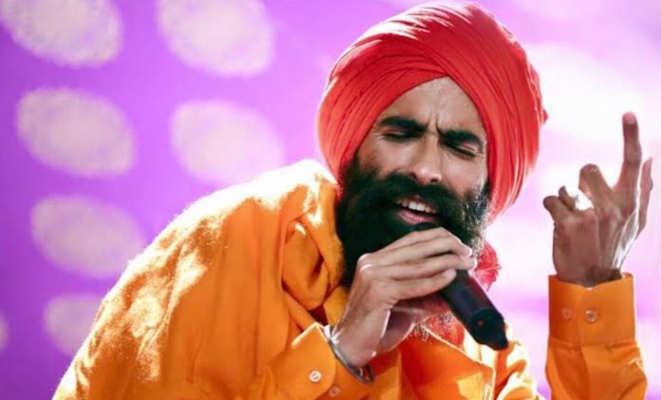 You are currently viewing मशहूर पंजाबी सूफी गायक कंवर ग्रेवाल पर टूटा दुखों का पहाड़