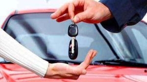 Read more about the article वाहन खरीदने के बाद नया मालिक बिना RC ट्रांसफर किये गाडी चलाता है तो पुराने मालिक को झेलना पड़ सकता है बड़ा नुक्सान