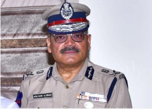 Read more about the article Big News : चुनाव आयोग ने तेलंगाना के DGP को किया सस्पेंड, जाने वजह