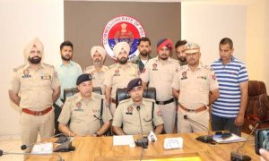 Read more about the article जालंधर पुलिस ने बस्ती शेख में हुए मर्डर केस को चंद घंटों में सुलझाया, 3 आरोपी गिरफ्तार