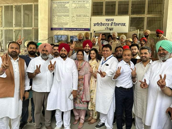 You are currently viewing Lok Sabha Chunav Result 2024 : जालंधर सीट से कांग्रेस के चरणजीत सिंह चन्नी जीते