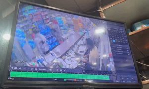 Read more about the article फगवाड़ा में लुटेरों ने पिस्तौल की नोक पर मेडिकल स्टोर पर की लूट