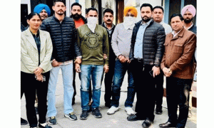 Read more about the article विजीलैंस ब्यूरो ने मोटर व्हीकल इंस्पेक्टर (एमवीआई) और उसके सहयोगी को 14,000 रुपये की रिश्वत लेते किया गिरफ्तार