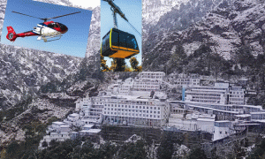 Read more about the article माता वैष्णो देवी दरबार में बर्फबारी और बारिश के बाद रोकी गई हेलिकॉप्टर और रोपवे सेवा