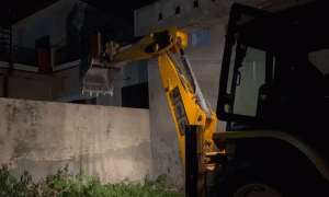 Read more about the article पंजाब में पहली बार योगी स्टाइल में चला बुलडोजर