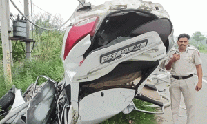 Read more about the article जालंधर-पठानकोट हाईवे पर भयानक एक्सीडेंट , कार के उड़े परखच्चे, युवक की मौत