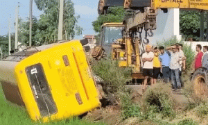 Read more about the article पंजाब में बच्चों से भरी स्कूल बस का हुआ एक्सीडेंट