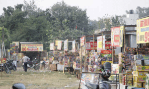 Read more about the article जालंधर में दिवाली से पहले बदली पटाखा मार्केट की लोकेशन, अब यहां लगेगी पटाखा मार्किट