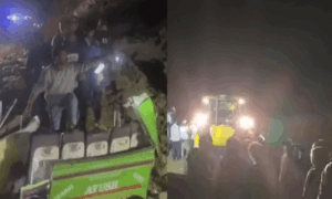 Read more about the article हिमाचल में दर्दनाक हादसा : बस पर गिरा पहाड़ का मलबा, 18 लोगों की मौत