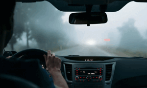 Read more about the article धुंध में गाड़ी चलाते समय बरतें ये सावधानियां, इन जरूरी टिप्स से बचेंगे हादसे