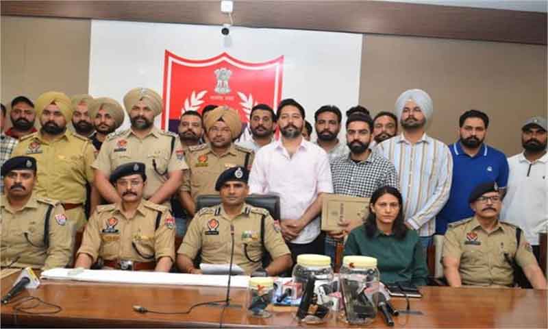 शंभू-अंबाला रेलवे ट्रैक पर ब्लास्ट का मामला सुलझा, हथियारों सहित 4 गिरफ्तार